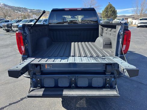Used 2019 GMC Sierra 1500 AT4 image 12