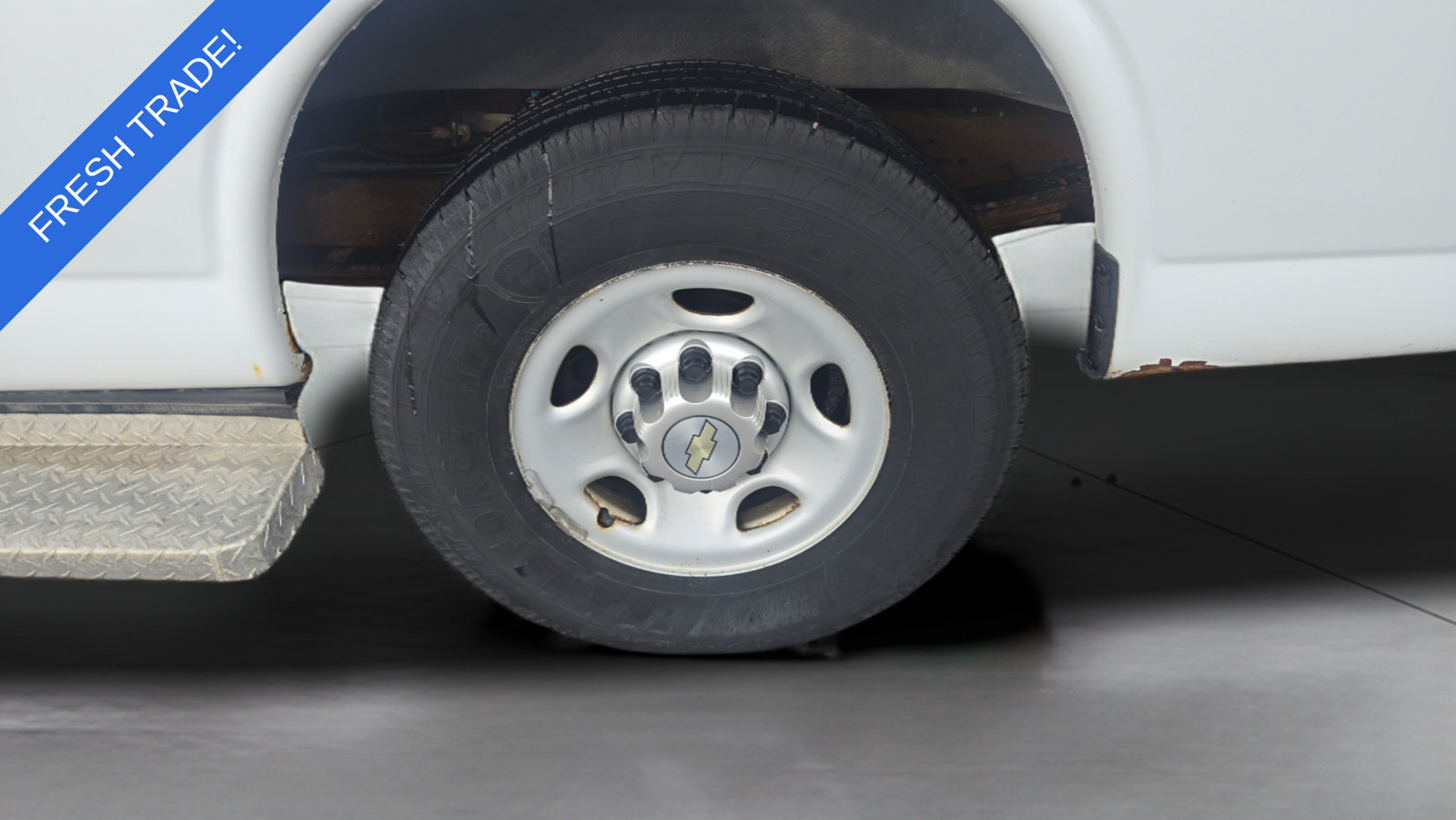 Used 2012 Chevrolet Express 2500 RWD image 28