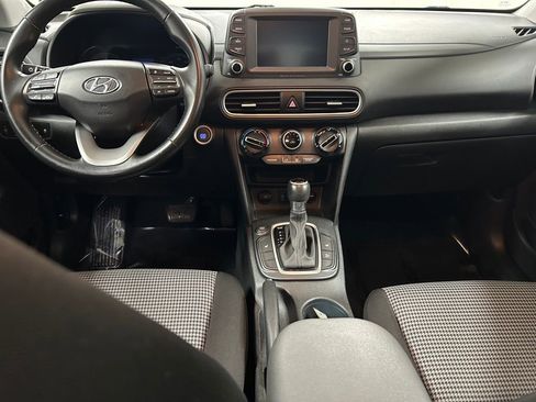 Used 2019 Hyundai Kona SEL image 16