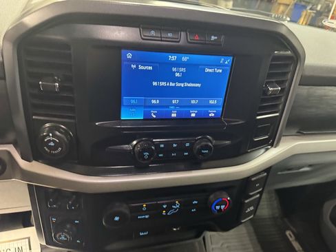 Used 2021 Ford F150 XLT w/ XTR Package image 22