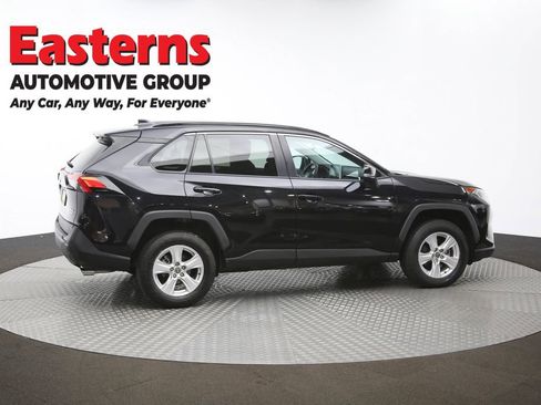 Used 2021 Toyota RAV4 XLE w/ Convenience Package image 44