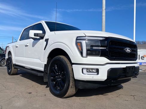 Used 2024 Ford F150 Lariat image 36