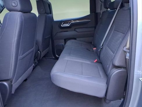 Used 2025 Chevrolet Silverado 1500 LT AWD/4WD image 12