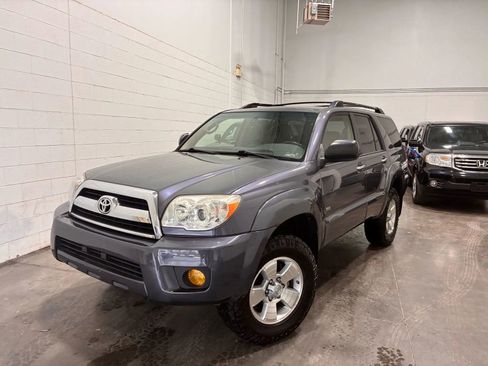 Used 2006 Toyota 4Runner Sport image 2