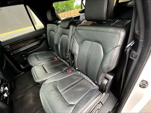 Used 2018 Ford Expedition Max Limited w/ Equipment Group 301A AWD/4WD image 19