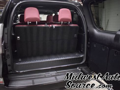 Used 2022 Lexus GX 460 Premium w/ Premium Plus Package AWD/4WD image 31