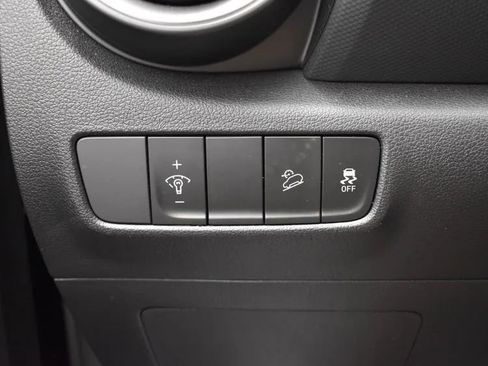 Used 2023 Hyundai Kona SEL image 22