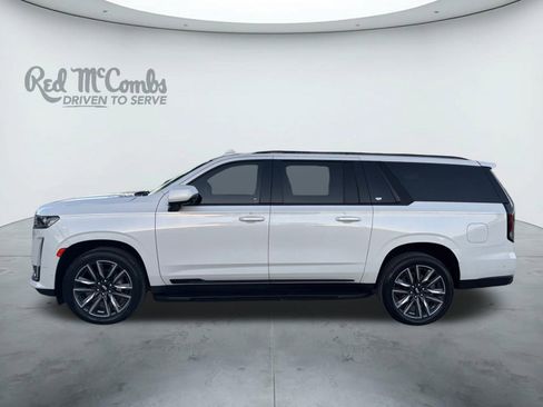 Used 2021 Cadillac Escalade ESV Sport image 2