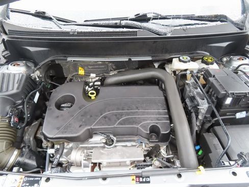 Certified 2023 GMC Terrain SLT image 36