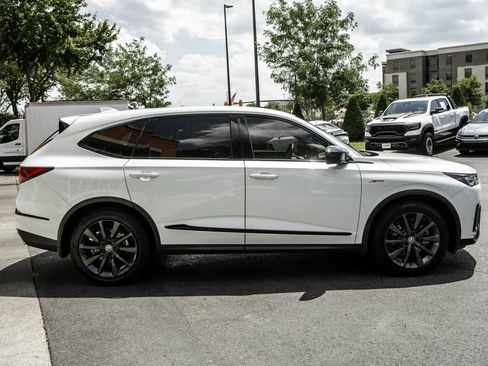 Used 2025 Acura MDX A-Spec AWD/4WD image 3