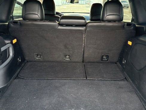 Used 2016 Jeep Cherokee Trailhawk w/ Comfort/Convenience Group image 14