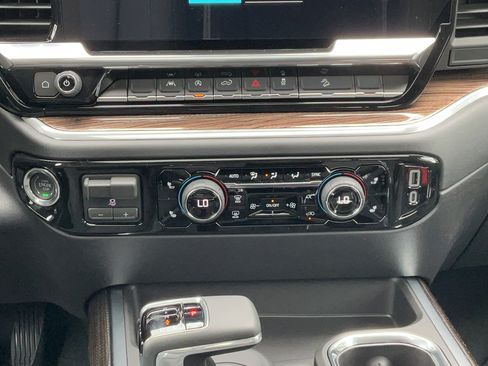 New 2026 Chevrolet Silverado 1500 RST AWD/4WD image 21