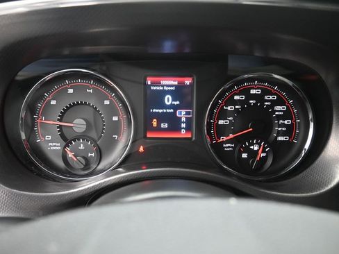 Used 2014 Dodge Charger R/T image 3