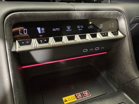 Used 2026 Lexus IS 350 F Sport w/ Accessory Package Z1 RWD image 36