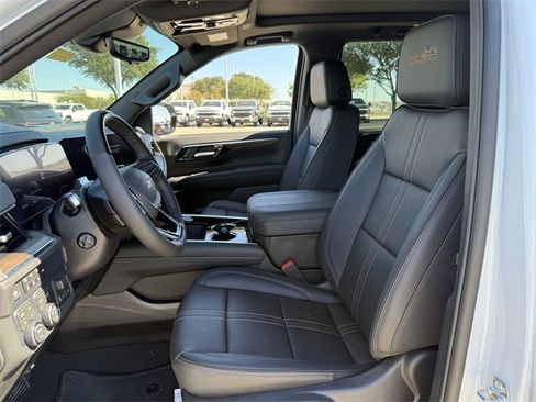 New 2026 Chevrolet Tahoe High Country image 25