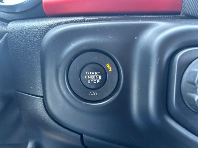 Used 2019 Jeep Wrangler Unlimited Rubicon AWD/4WD image 34