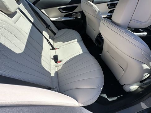 New 2026 Mercedes-Benz E 350 Sedan image 18