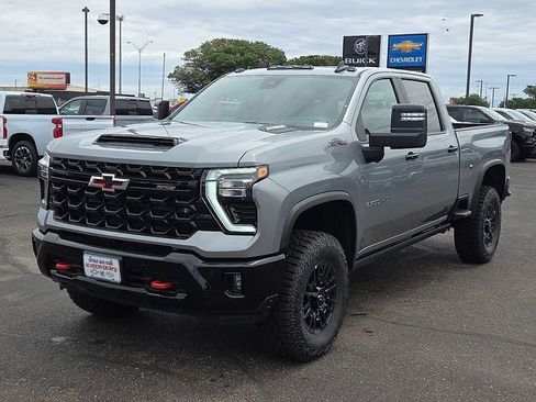 New 2026 Chevrolet Silverado 2500 ZR2 AWD/4WD image 1