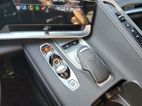 Used 2021 Chevrolet Corvette Stingray Preferred Cpe w/ Battery Protection Package RWD image 22