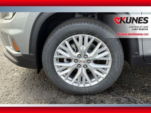 New 2026 GMC Acadia Elevation w/ Elevation Premium Package image 12