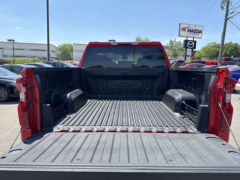 Used 2023 Chevrolet Silverado 1500 LT AWD/4WD image 21
