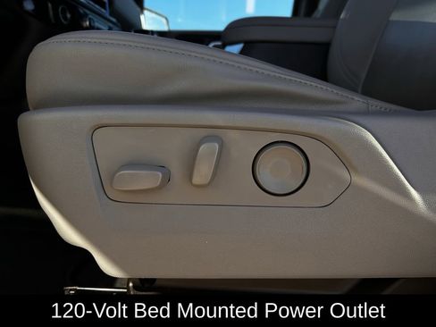 Used 2023 GMC Sierra 1500 SLT image 29