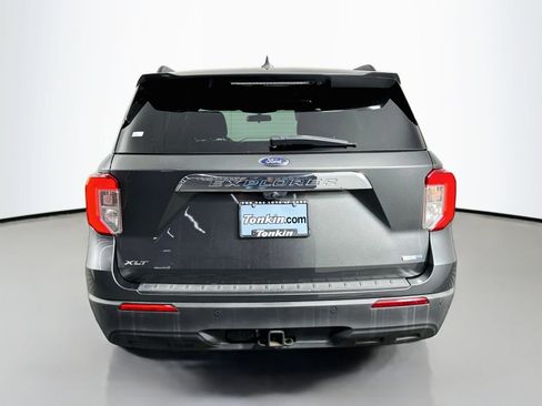Used 2020 Ford Explorer XLT w/ Class III Trailer Tow Package AWD/4WD image 6