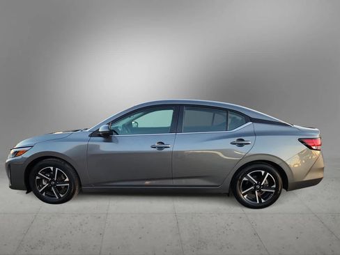 Used 2024 Nissan Sentra SV image 5