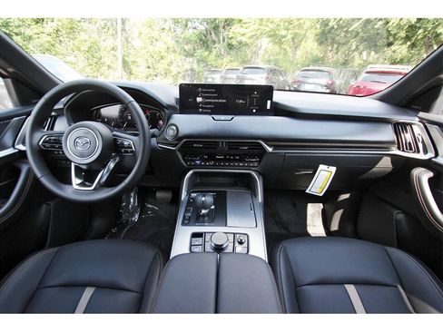 New 2025 MAZDA CX-70 Plug-In Hybrid w/ Premium Plus image 9