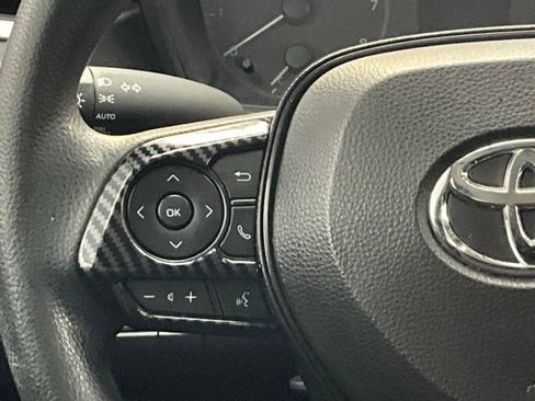 Used 2023 Toyota Corolla LE FWD image 17