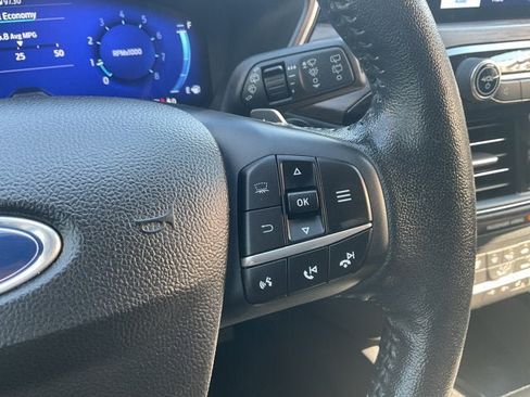 Used 2020 Ford Escape Titanium w/ Titanium Premium Package 2.0 AWD/4WD image 16