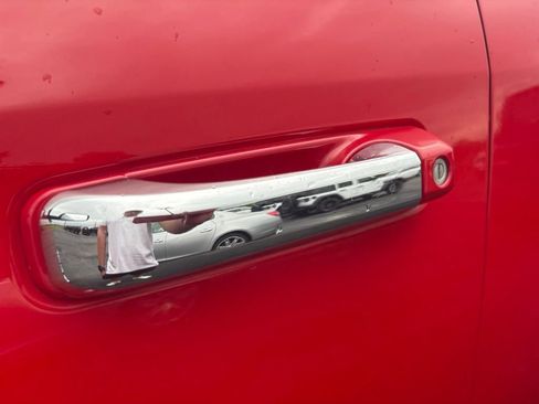 Used 2012 RAM 1500 Classic SLT AWD/4WD image 30