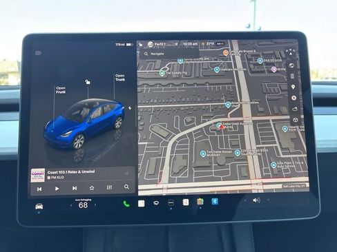 Used 2023 Tesla Model Y Long Range image 25