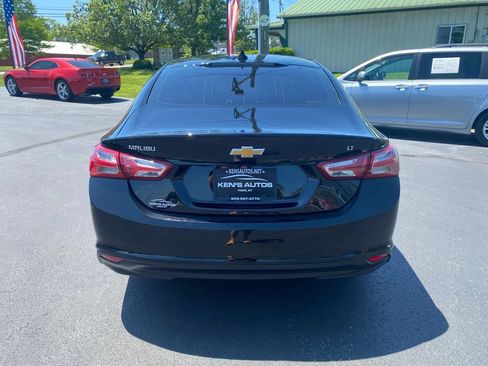 Used 2022 Chevrolet Malibu LT FWD image 6