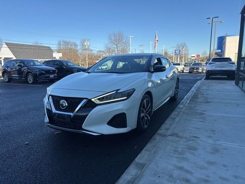Used 2021 Nissan Maxima 3.5 SV w/ Floor Mat Group image 6
