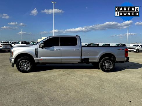 Used 2024 Ford F350 Limited image 10