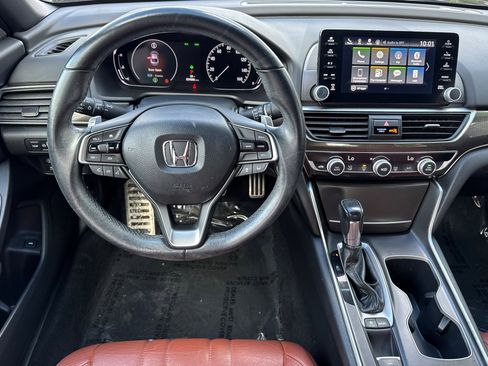Used 2019 Honda Accord Sport image 14