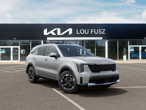 New 2026 Kia Sorento S FWD image 8