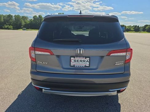 Used 2020 Honda Pilot Touring image 12