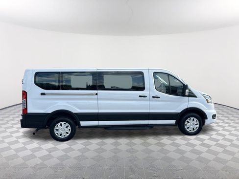 Used 2023 Ford Transit 350 XLT RWD image 4
