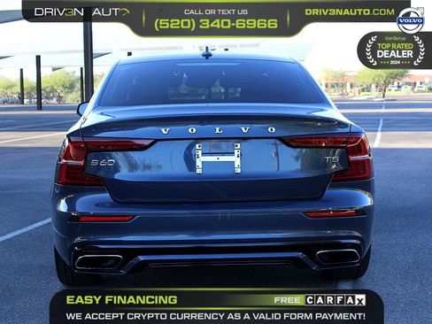 Used 2021 Volvo S60 T5 Momentum image 6