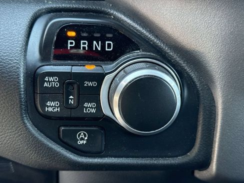 Used 2021 RAM 1500 Big Horn AWD/4WD image 19