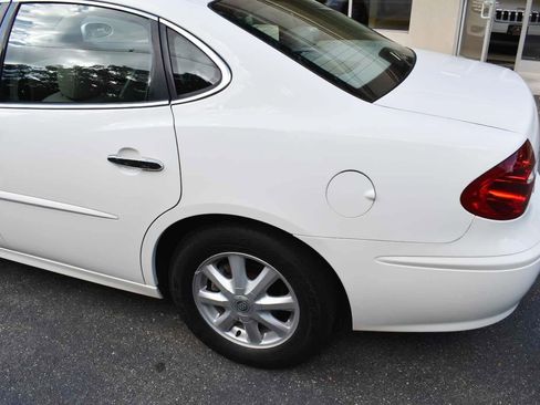 Used 2005 Buick LaCrosse CXL FWD image 69