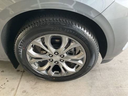 Used 2021 Buick Enclave Avenir w/ Avenir Technology Package AWD/4WD image 29