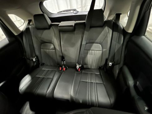 Used 2025 Honda HR-V EX-L image 27