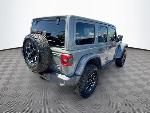 Used 2022 Jeep Wrangler Unlimited Rubicon 4xe w/ Cold Weather Group AWD/4WD image 6