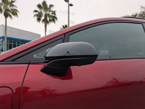 New 2025 Chevrolet Equinox EV RS image 12