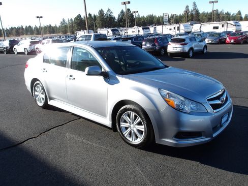 Used 2012 Subaru Legacy 2.5i Premium w/ All-Weather Pkg image 7