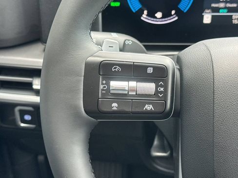 New 2026 Hyundai Santa Fe SE FWD image 25