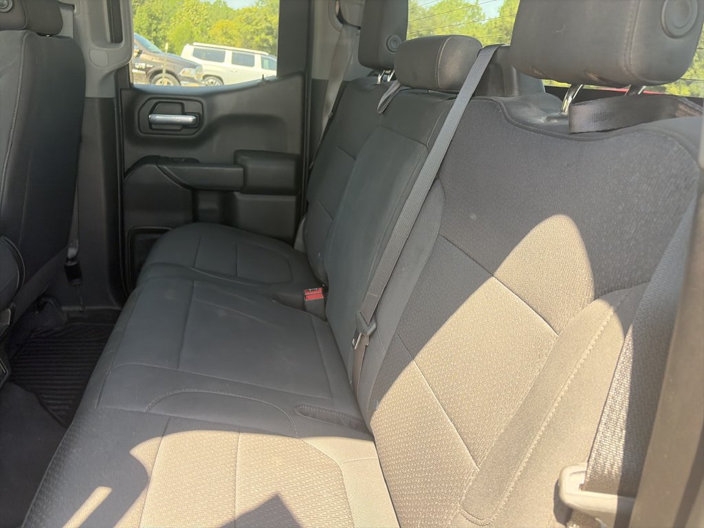 Used 2020 Chevrolet Silverado 1500 Custom w/ Custom Value Package AWD/4WD image 26